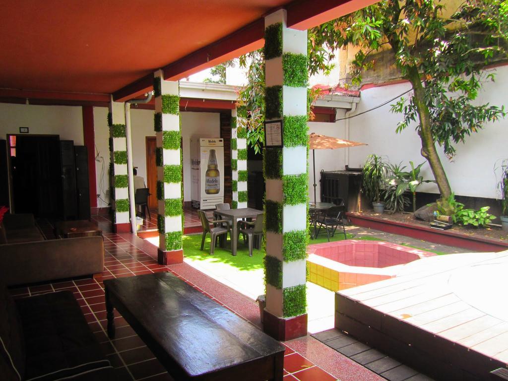 Capsule Hostel Guatemala City Екстер'єр фото