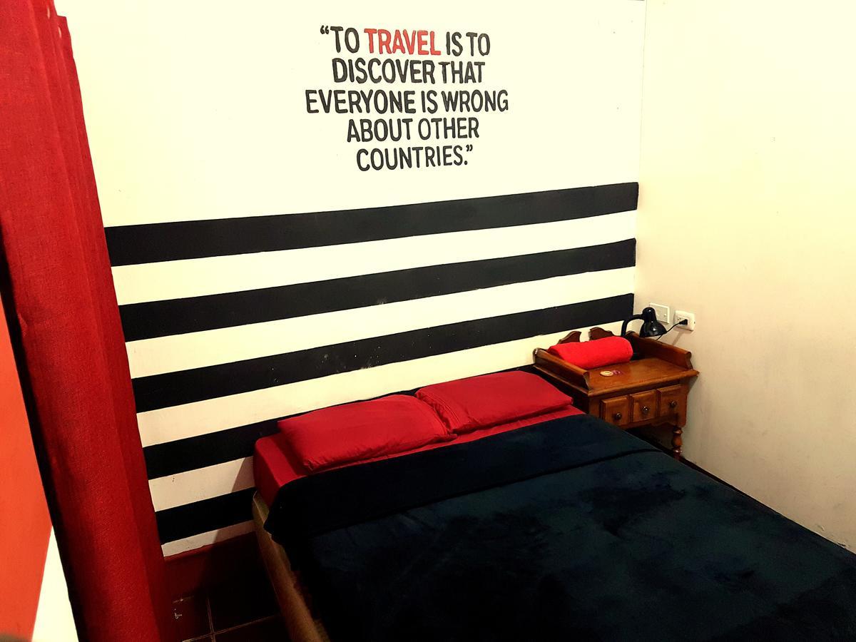 Capsule Hostel Guatemala City Екстер'єр фото