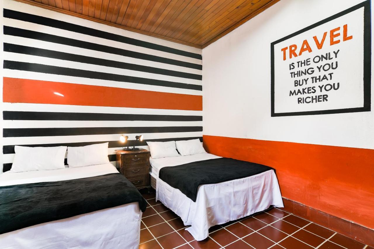 Capsule Hostel Guatemala City Екстер'єр фото