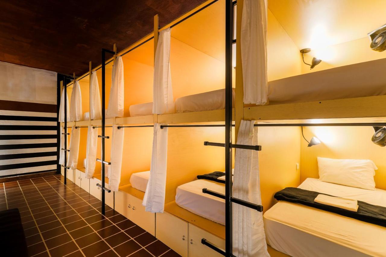 Capsule Hostel Guatemala City Екстер'єр фото
