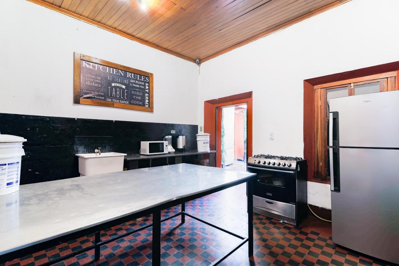 Capsule Hostel Guatemala City Екстер'єр фото