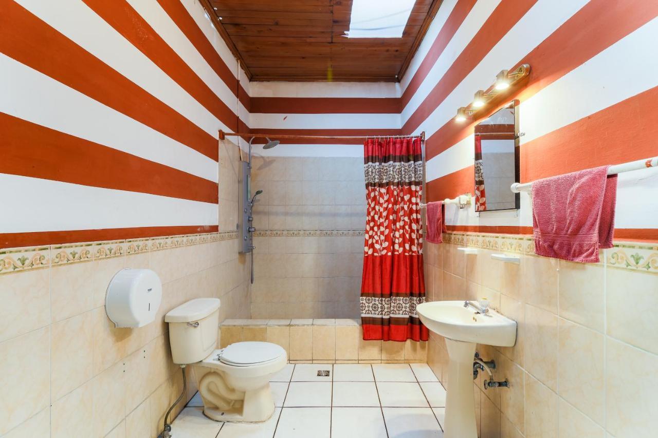 Capsule Hostel Guatemala City Екстер'єр фото